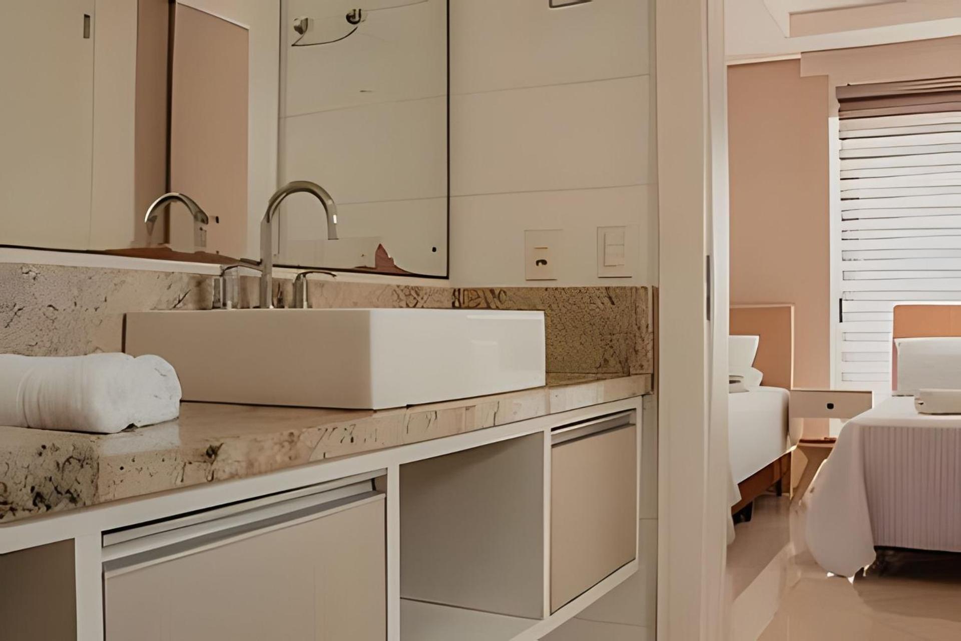 Sobrado Com 5 Suite 1 Quarto Piscina Churraqueira Ar Ate 20 Hospede Фос-ду-Игуасу Экстерьер фото