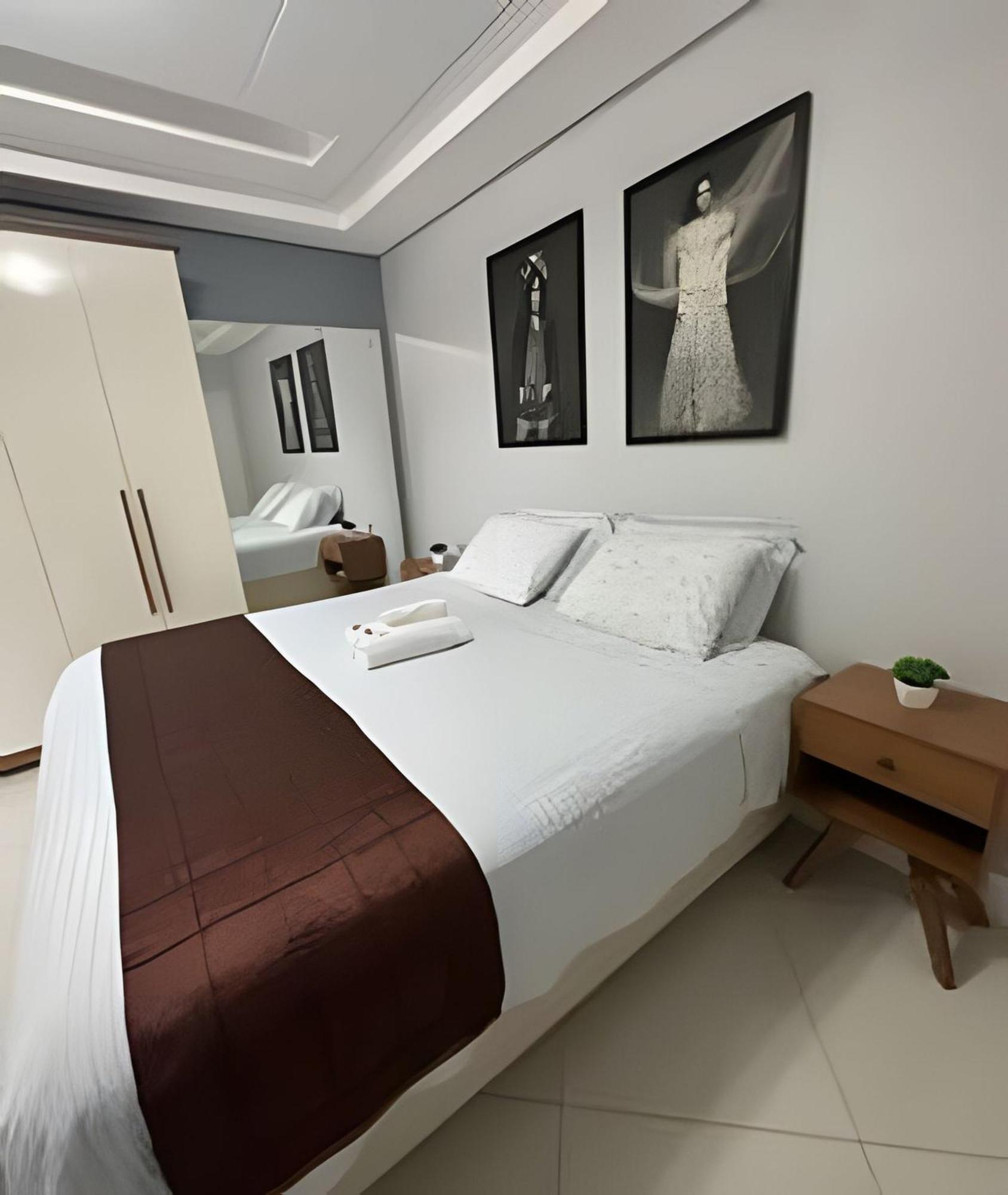Sobrado Com 5 Suite 1 Quarto Piscina Churraqueira Ar Ate 20 Hospede Фос-ду-Игуасу Экстерьер фото