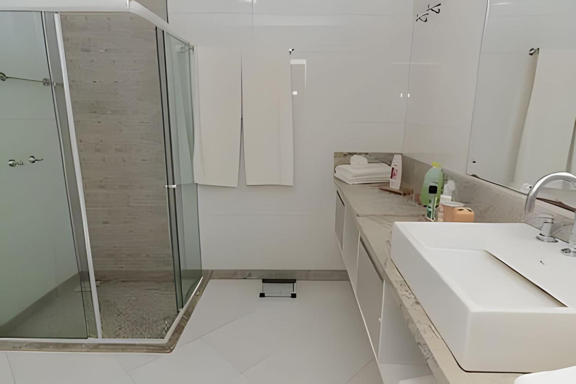 Sobrado Com 5 Suite 1 Quarto Piscina Churraqueira Ar Ate 20 Hospede Фос-ду-Игуасу Экстерьер фото