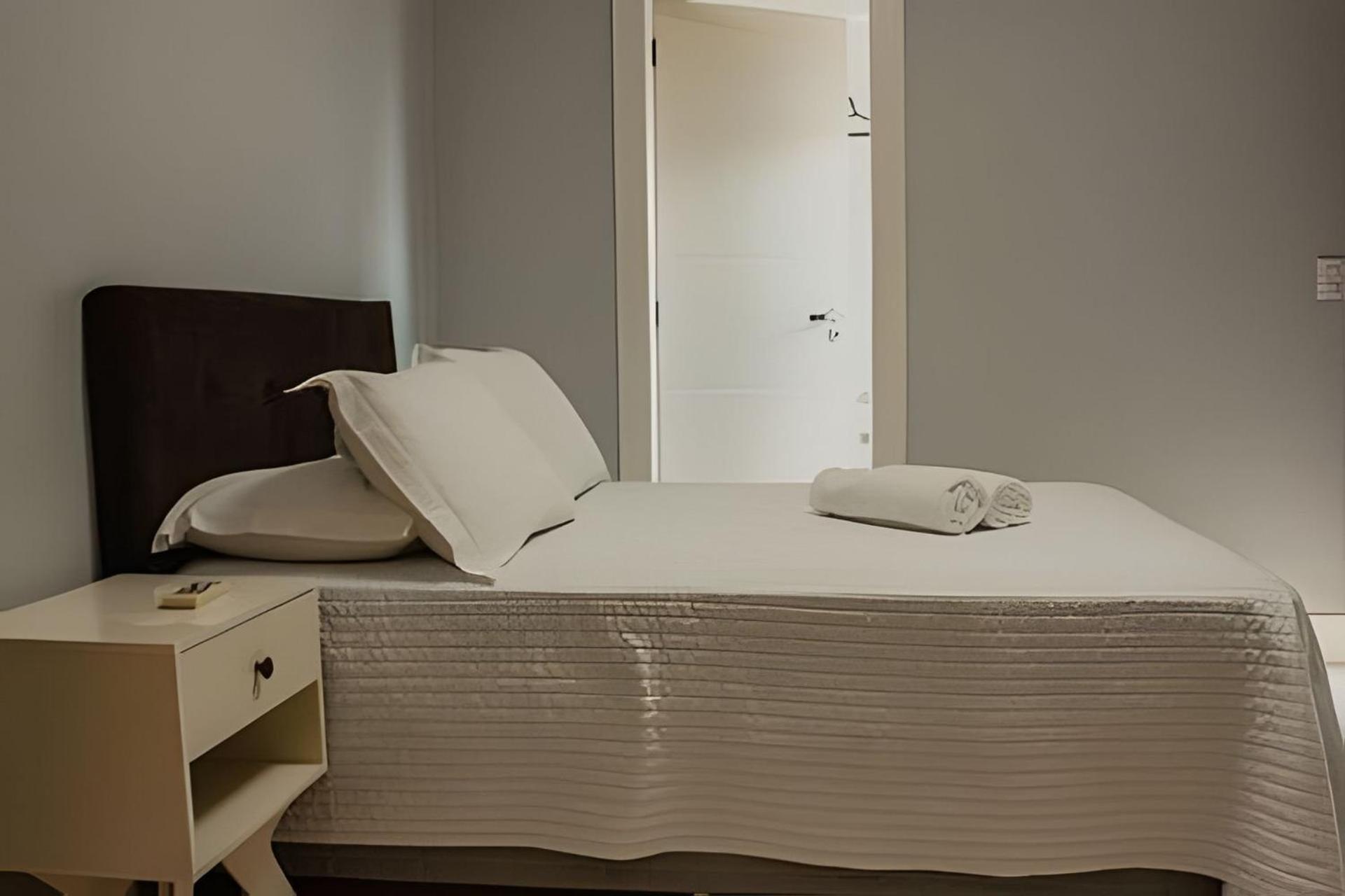 Sobrado Com 5 Suite 1 Quarto Piscina Churraqueira Ar Ate 20 Hospede Фос-ду-Игуасу Экстерьер фото